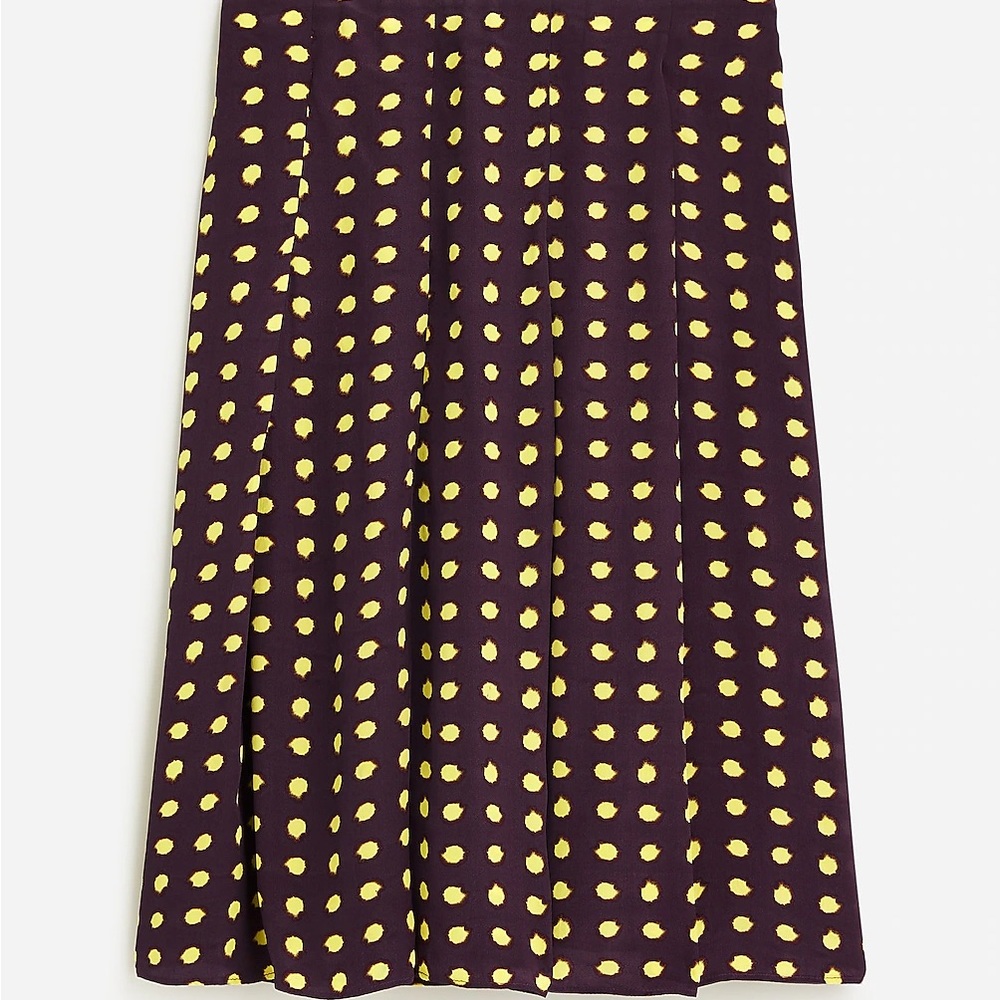 J Crew Pleated skirt in dot crepe de chine Size 0 NWT